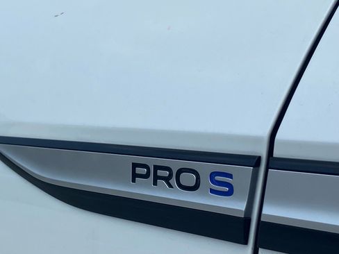 Certified 2023 Volkswagen ID.4 Pro S RWD image 4