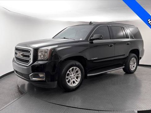 Used 2017 GMC Yukon SLT AWD/4WD image 2
