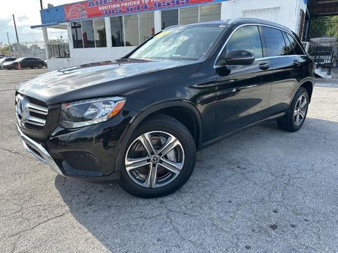 Used 2019 Mercedes-Benz GLC 300 w/ Premium Package image 1