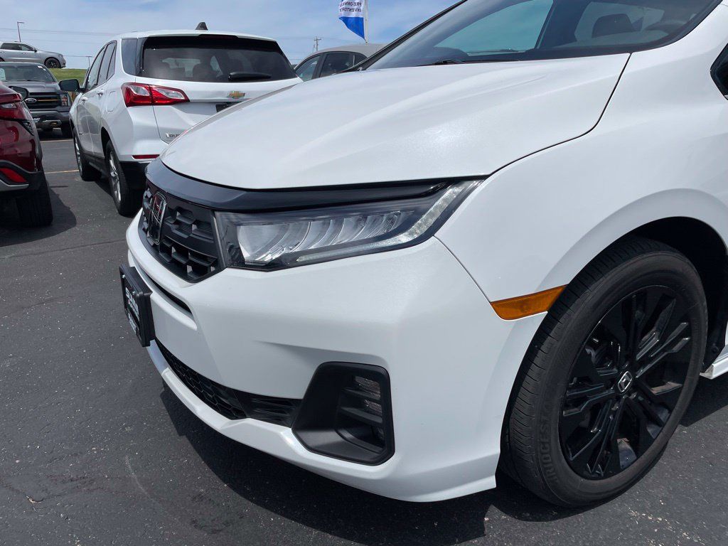 Used 2025 Honda Odyssey Sport-L image 38