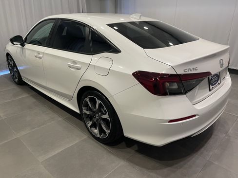 Used 2025 Honda Civic Sport image 5