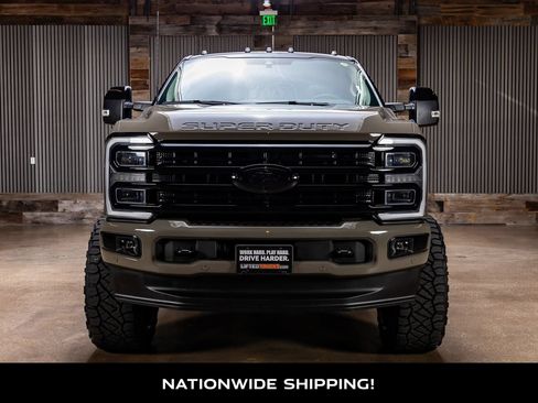 Used 2026 Ford F250 Platinum w/ Platinum Plus Package AWD/4WD image 4