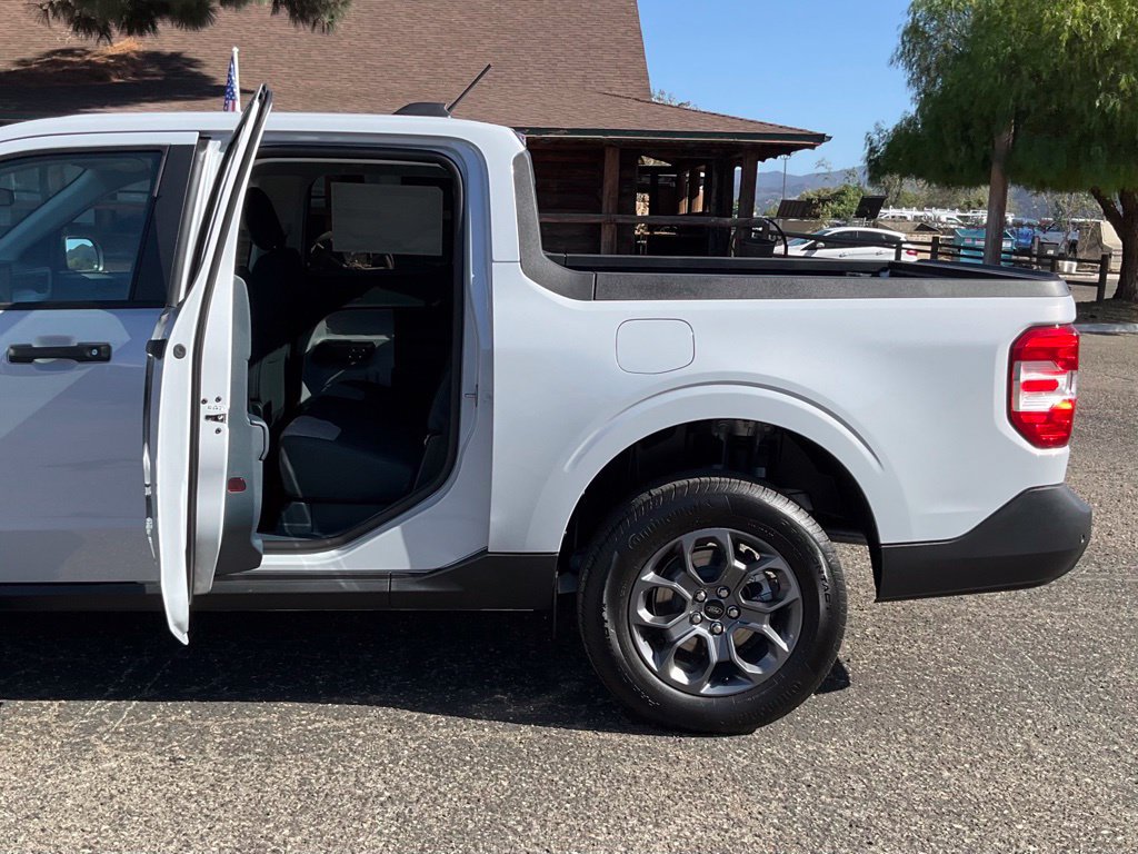 New 2026 Ford Maverick XLT FWD image 18