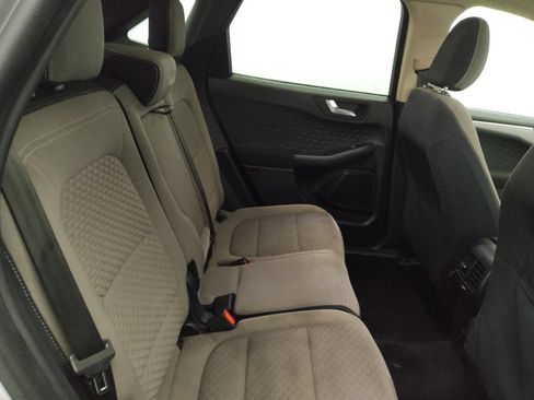 Used 2020 Ford Escape SE FWD image 19