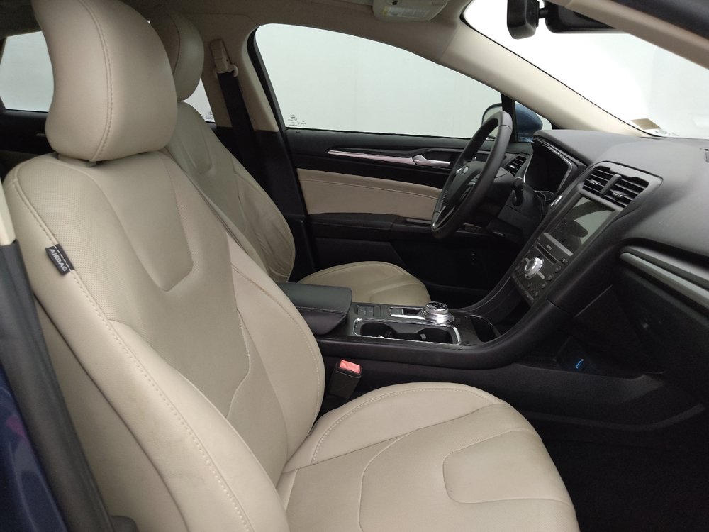 Used 2018 Ford Fusion Titanium FWD image 21