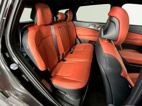 New 2026 Kia Sportage SX Prestige image 10