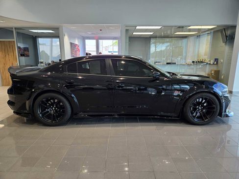 Used 2023 Dodge Charger Scat Pack RWD image 5