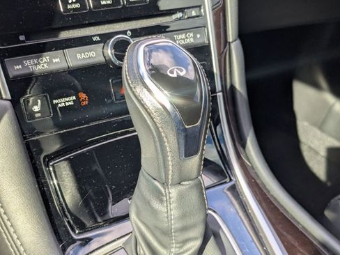 Used 2018 INFINITI Q50 Luxe w/ Sensory Package (Luxe) image 8