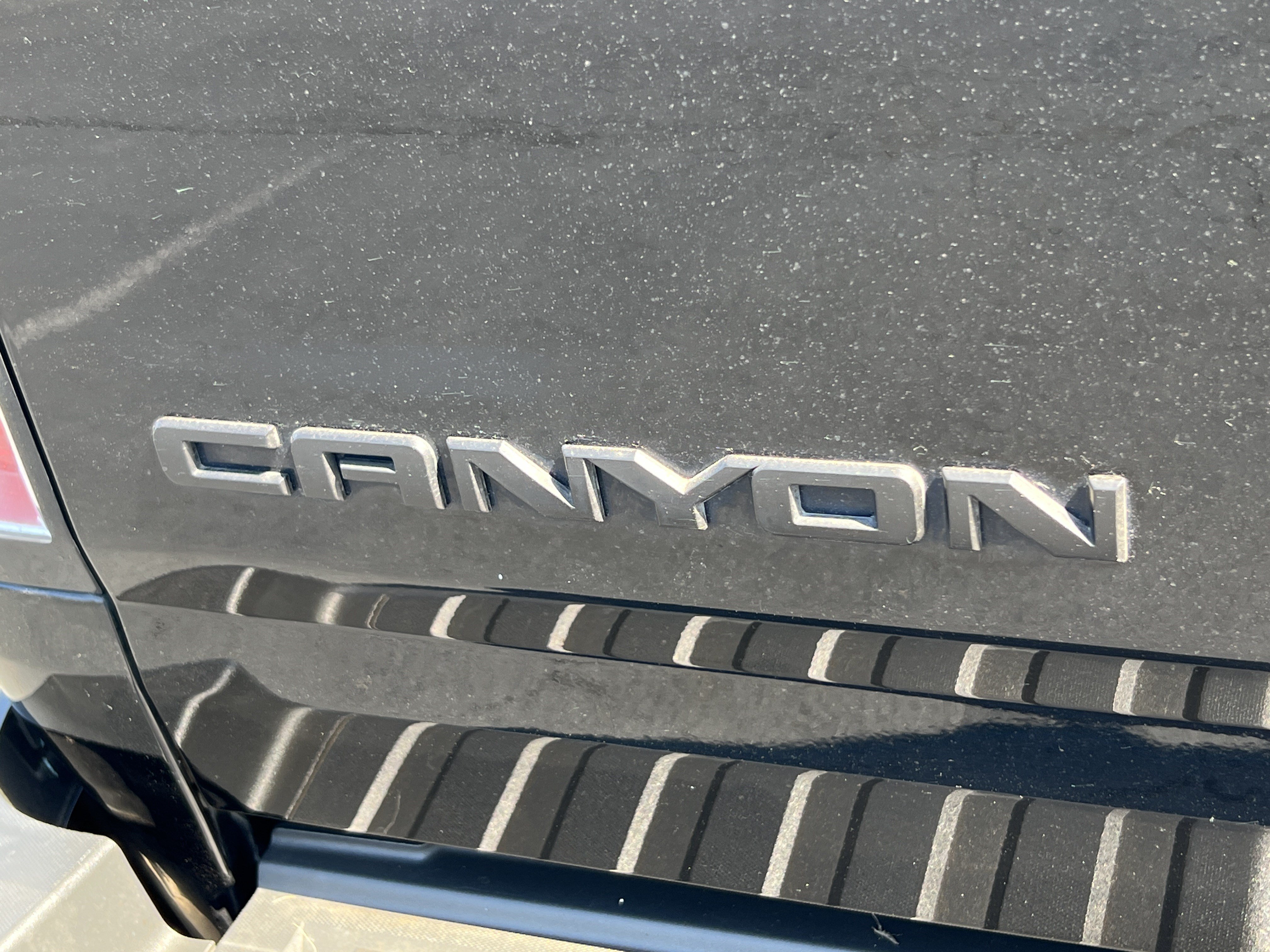 Used 2019 GMC Canyon Denali AWD/4WD image 9