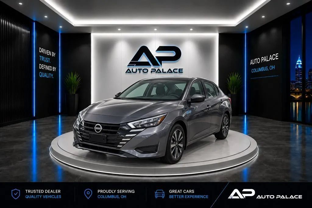 Used 2025 Nissan Versa SV FWD image 1