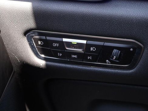 Used 2020 BMW X5 xDrive40i w/ M Sport Package AWD/4WD image 25