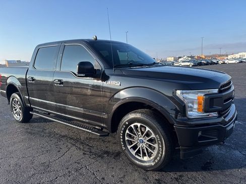 Used 2019 Ford F150 XLT w/ Equipment Group 302A Luxury image 3