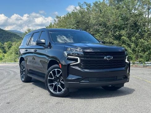Used 2023 Chevrolet Tahoe RST w/ Luxury Package RWD image 34