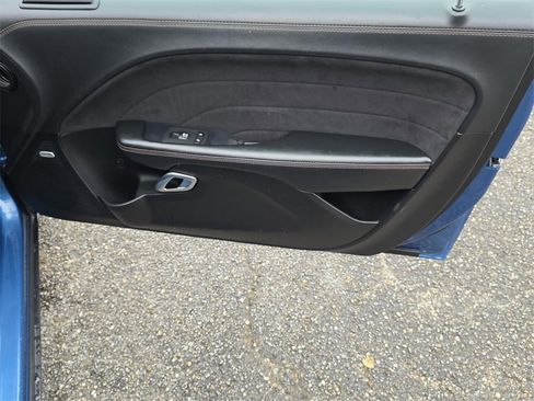 Used 2020 Dodge Challenger GT image 40