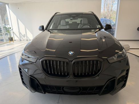Used 2024 BMW X5 xDrive40i w/ M Sport Package image 68