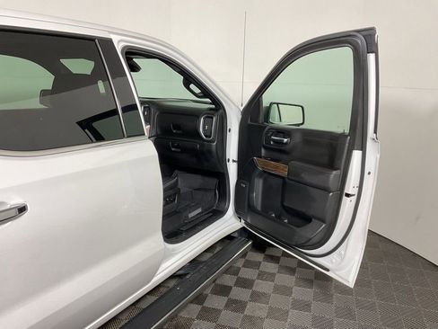 Used 2019 Chevrolet Silverado 1500 High Country w/ High Country Premium Package image 34