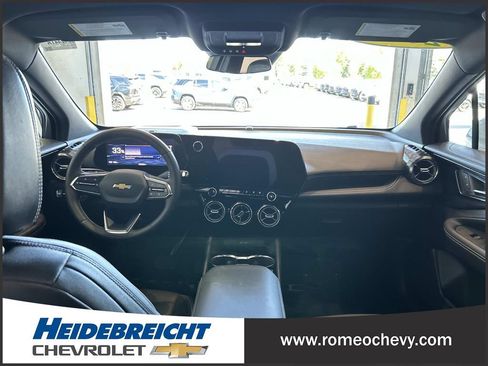 Used 2024 Chevrolet Blazer EV LT AWD/4WD image 16