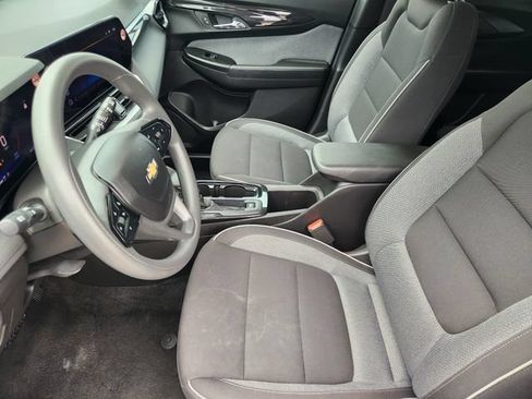 Used 2025 Chevrolet TrailBlazer LT AWD/4WD image 12