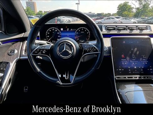 Certified 2023 Mercedes-Benz S 500 4MATIC image 7