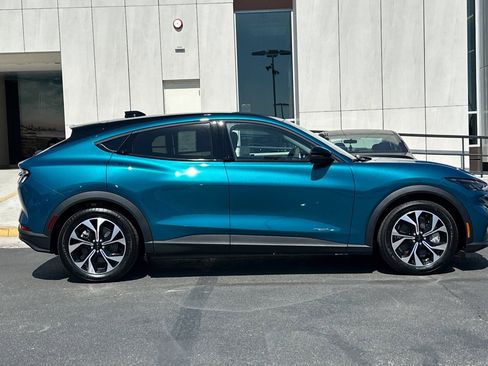New 2026 Ford Mustang Mach-E Select RWD image 2