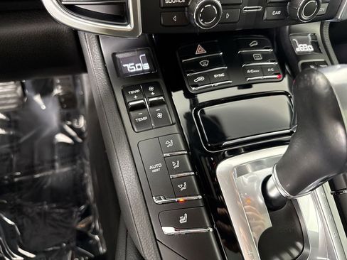 Certified 2014 Porsche Cayenne AWD/4WD image 29