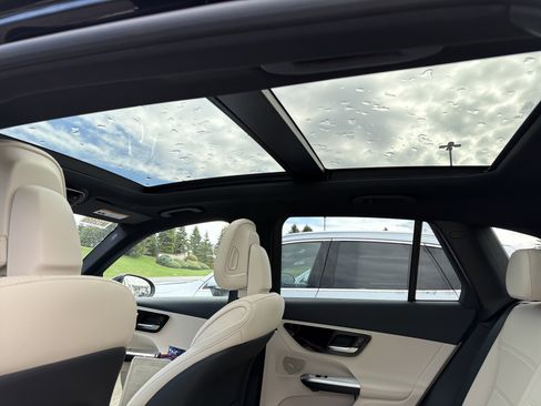 New 2026 Mercedes-Benz GLC 300 4MATIC image 23