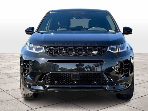 Used 2025 Land Rover Discovery Sport Dynamic SE image 3