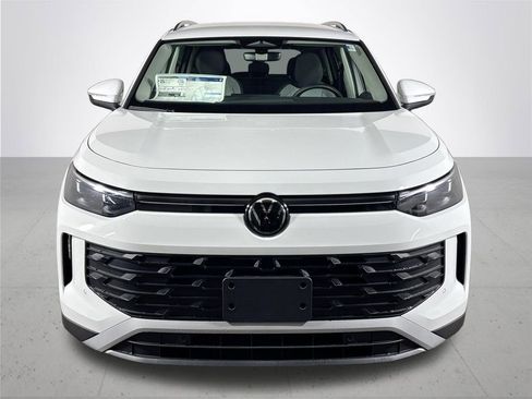 New 2026 Volkswagen Tiguan S image 3