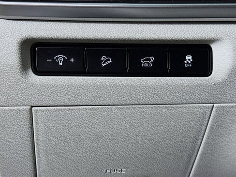 New 2025 Kia Telluride S image 10