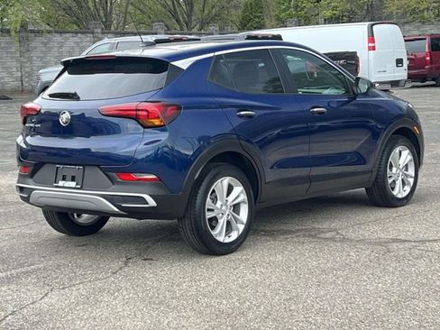 Used 2023 Buick Encore GX Preferred w/ Cold Weather Comfort Package FWD image 5