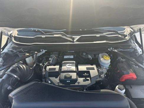 Used 2022 RAM 2500 Big Horn AWD/4WD image 28
