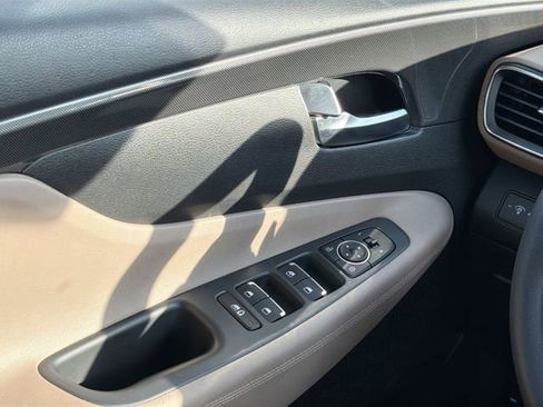 Certified 2023 Hyundai Santa Fe SE image 16