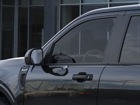 New 2026 Ford Maverick XLT w/ XLT Luxury Package FWD image 21