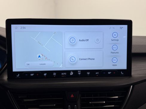 Used 2023 Ford Escape Platinum image 10