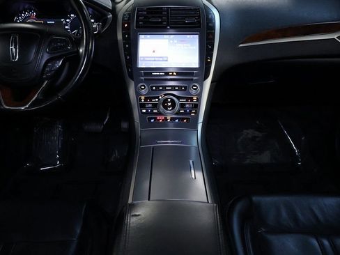 Used 2020 Lincoln MKZ Reserve w/ Elements Package image 22