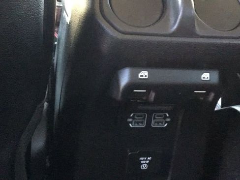 Used 2021 Jeep Wrangler Unlimited Rubicon image 17