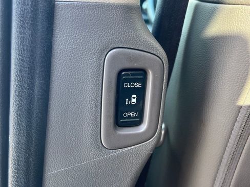 Used 2015 Honda Odyssey EX-L image 12