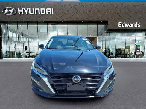 Used 2023 Nissan Altima 2.5 SL AWD/4WD image 8