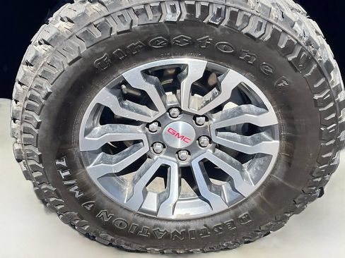 Used 2021 GMC Sierra 1500 AT4 AWD/4WD image 30