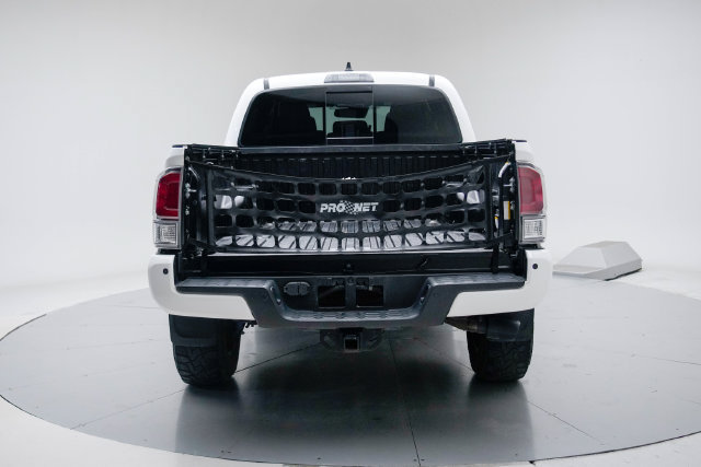 Used 2021 Toyota Tacoma TRD Sport w/ TRD Premium Sport Package AWD/4WD image 4