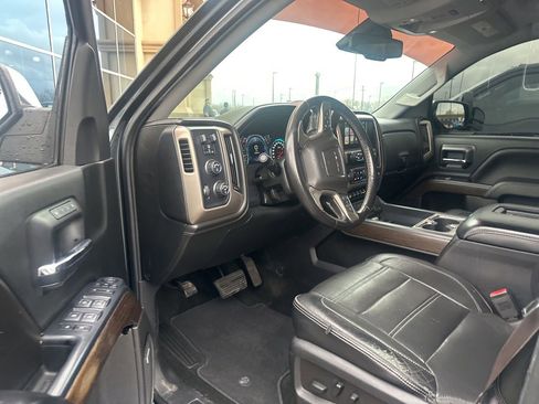 Used 2017 GMC Sierra 1500 Denali w/ Denali Ultimate Package image 11