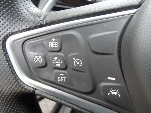 Used 2023 Chevrolet Malibu LT w/ Driver Confidence Package FWD image 17