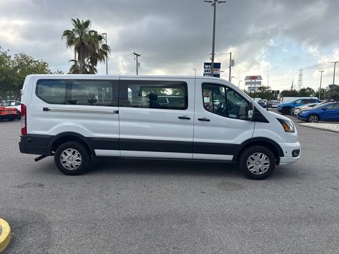 Used 2024 Ford Transit 350 XLT RWD image 5