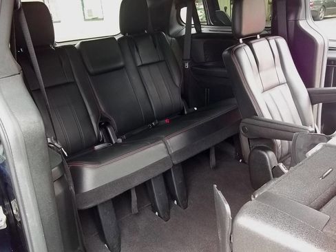 Used 2013 Dodge Grand Caravan R/T w/ Safety Sphere Group FWD image 13