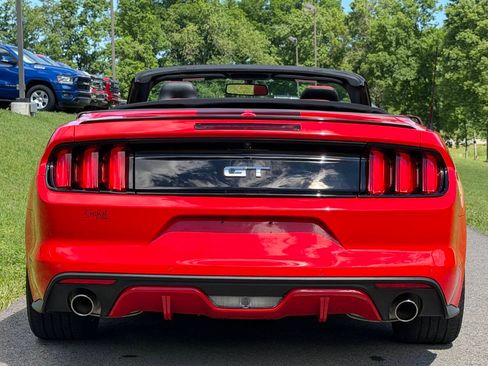 Used 2017 Ford Mustang GT Premium w/ Equipment Group 401A RWD image 12
