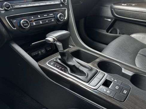 Used 2019 Kia Optima EX w/ EX Premium Package image 17