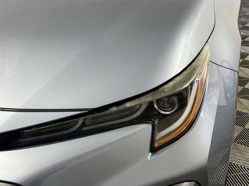 Used 2020 Toyota Corolla SE w/ SE Premium Package FWD image 11