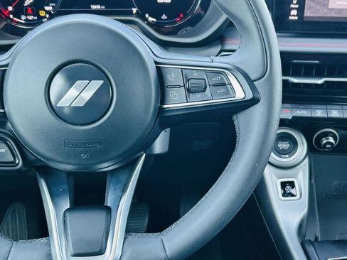 Used 2024 Dodge Hornet GT image 20