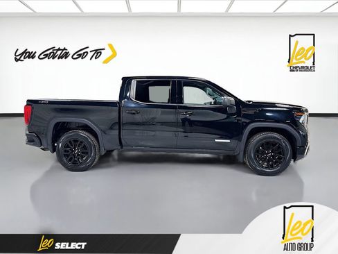 Used 2023 GMC Sierra 1500 Elevation AWD/4WD image 4