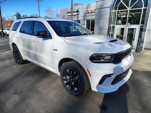 New 2026 Dodge Durango GT image 2
